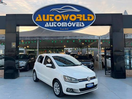VOLKSWAGEN FOX 1.0 MPI BLUEMOTION 12V FLEX 4P MANUAL VOLKSWAGEN FOX 1.0 MPI BLUEMOTION 12V FLEX 4P MANUAL
